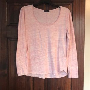 Scoop neck soft long sleeve